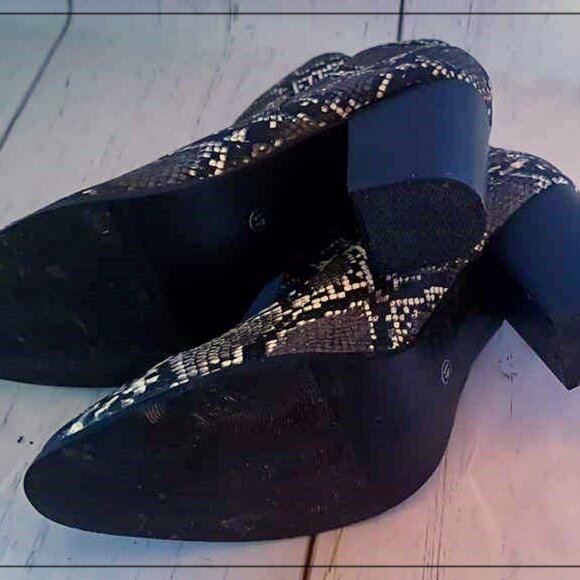 Ankle Booties / Boot Snakeskin Chunky Heel Size 41 9.5 Lala Ikai - Picture 5 of 6